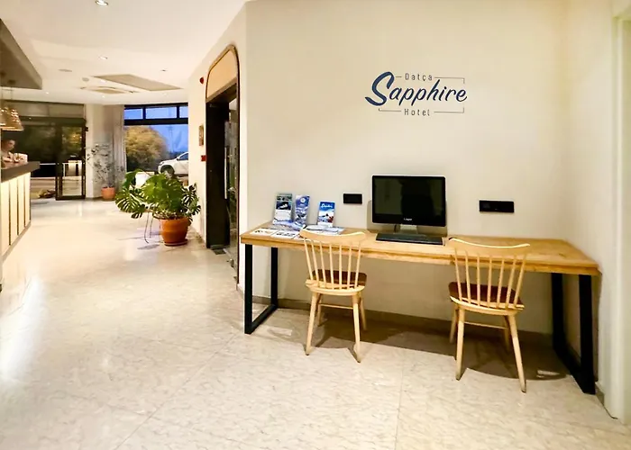Sapphire Hotell
