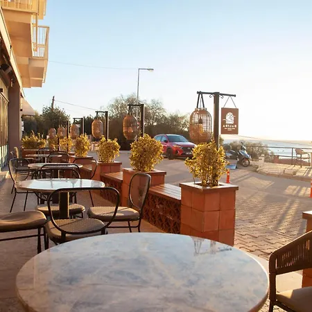 达特恰蓝宝石酒店 4*